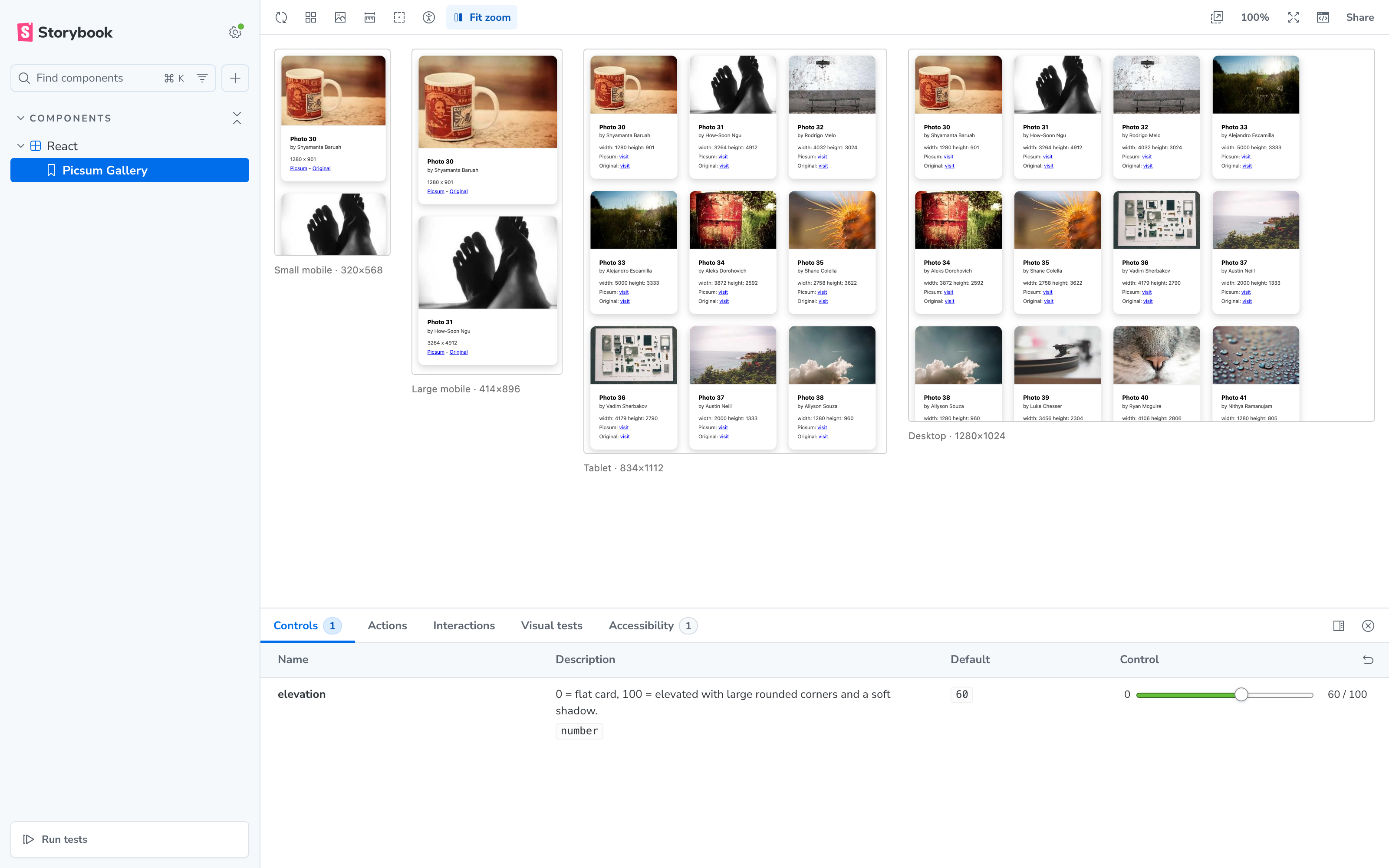 Compare grid with four viewports side by side, scaled to fit the preview area